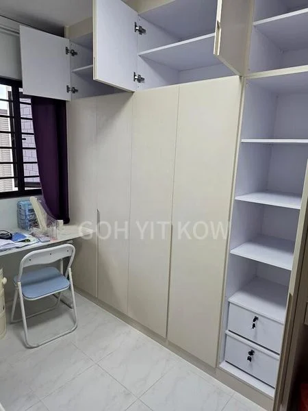 Room (HDB) for Rent in  322A Jurong East Street 31 - Image 1