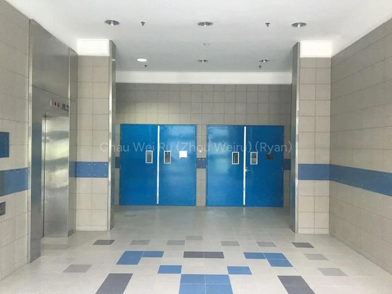 Factory / Workshop (B2) for Rent: Pandan | Corp Image | 6m High | Ample Loading Bays - Image 4