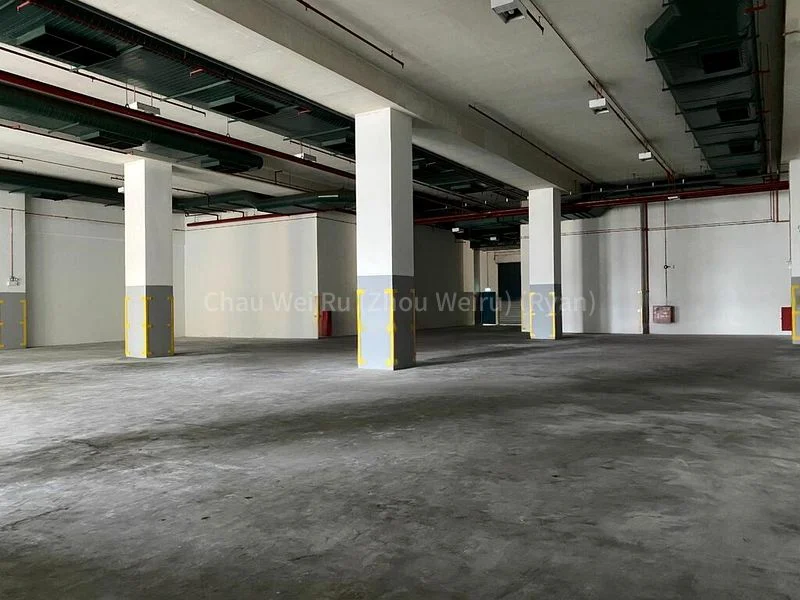 Factory / Workshop (B2) for Rent: Pandan | Corp Image | 6m High | Ample Loading Bays - Image 1