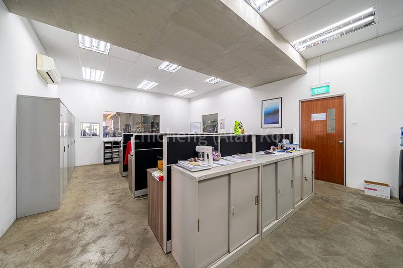 Factory / Workshop (B2) for Sale in Joo Koon Circle - Image 36