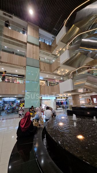 Mall Shop for Rent in Far East Plaza - Image 3