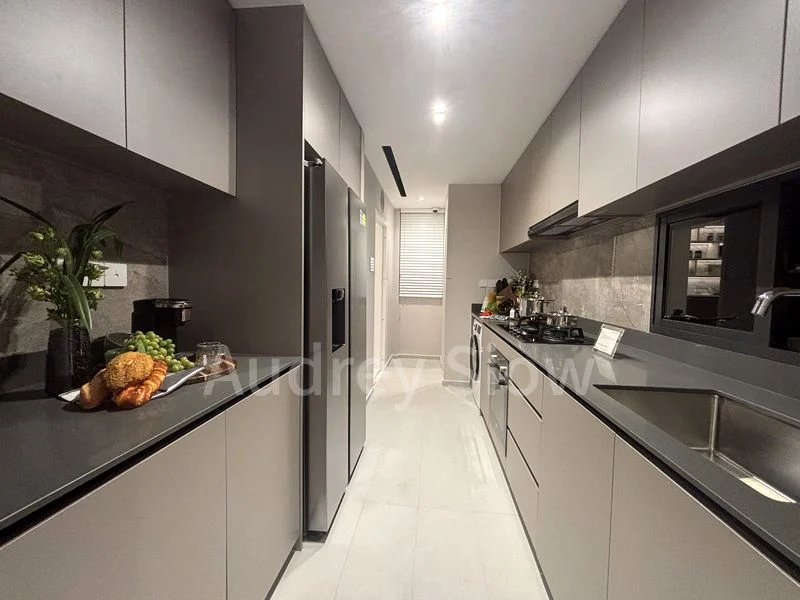 4 Bed Condo for Sale in  Norwood Grand - Image 8