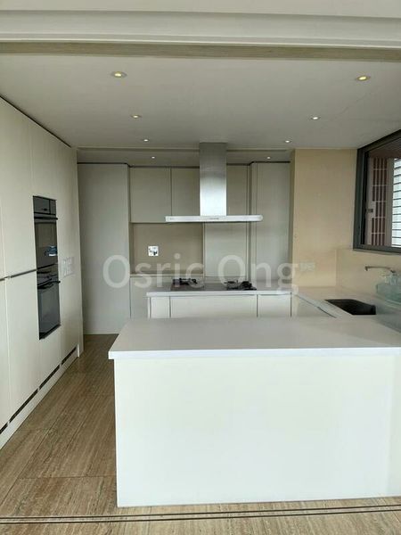 4 Bed Condo for Rent in  Ardmore Residence - Image 9