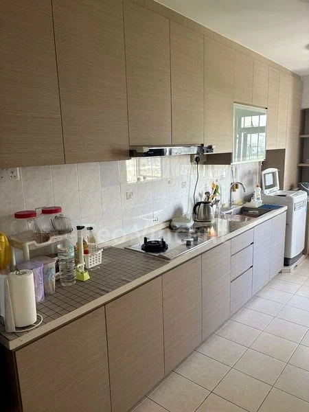 4 Room (4NG) HDB for Sale in  64 Teban Gardens Road - Image 5