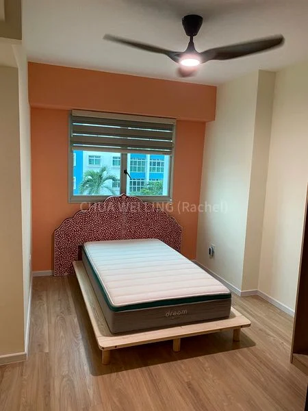 Common Room (HDB) for Rent in  172A Edgedale Plains - Image 1
