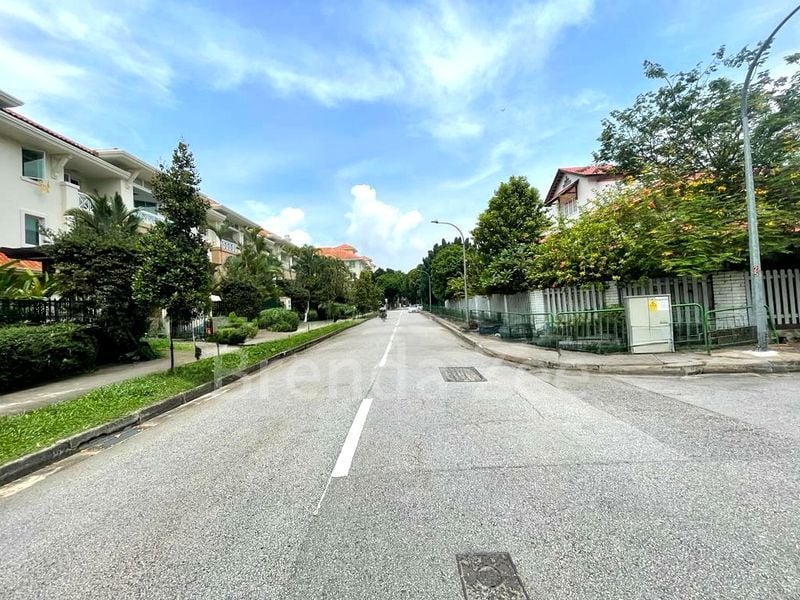 6 Bed Bungalow (Landed) for Rent in Duchess Garden - Image 1