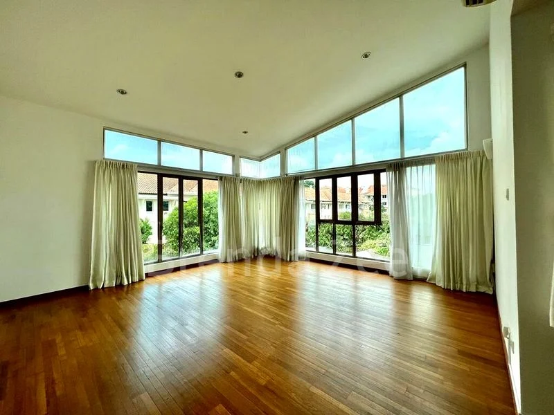 6 Bed Bungalow (Landed) for Rent in Duchess Garden - Image 8