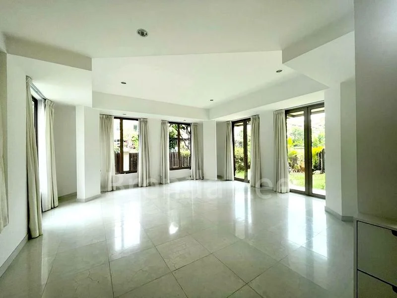 6 Bed Bungalow (Landed) for Rent in Duchess Garden - Image 15