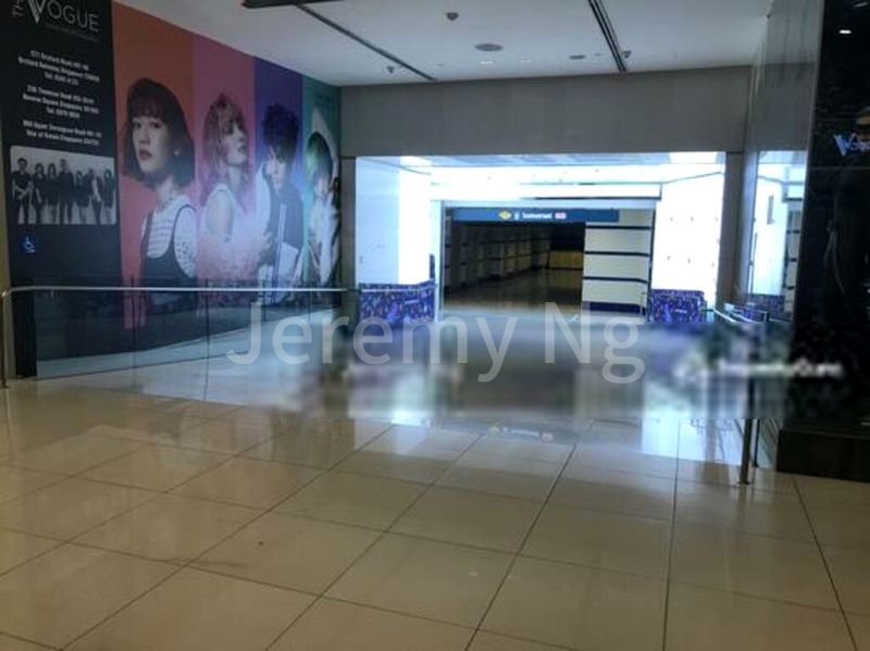 Food & Beverage for Rent:  SUPER PRIME F&B Shop @ Somerset | Short Walk to MRT | High Footfall! - Image 5