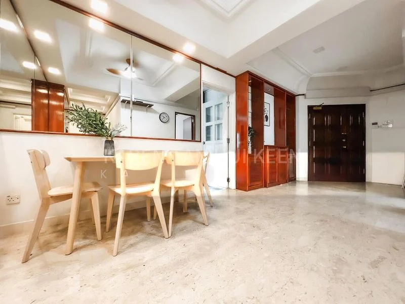 Common Room (Condo) for Rent in  Arthur Mansions - Image 2