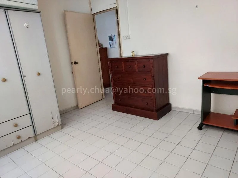 Common Room (HDB) for Rent in  213 Tampines Street 23 - Image 2