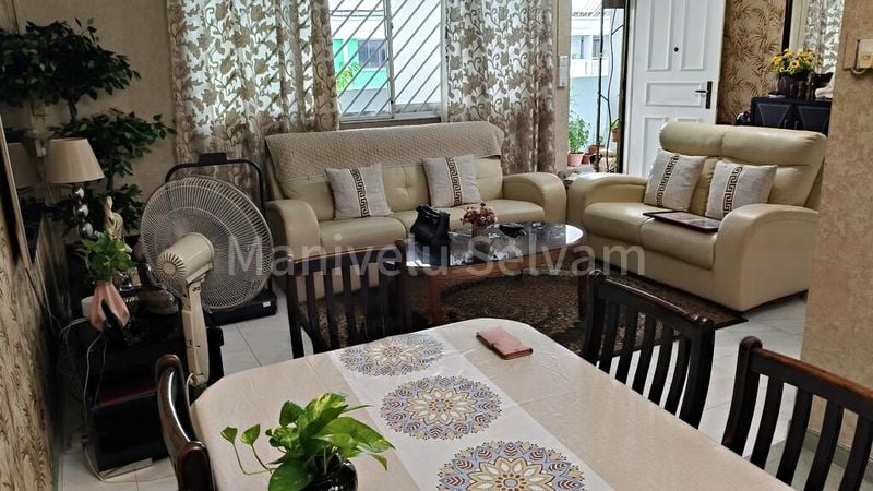 4 Room (4S) HDB for Rent in 247 Yishun Avenue 9 - Image 2