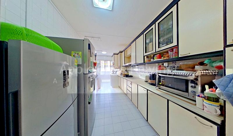 4 Room (4A) HDB for Sale in  226 Tampines Street 23 - Image 3