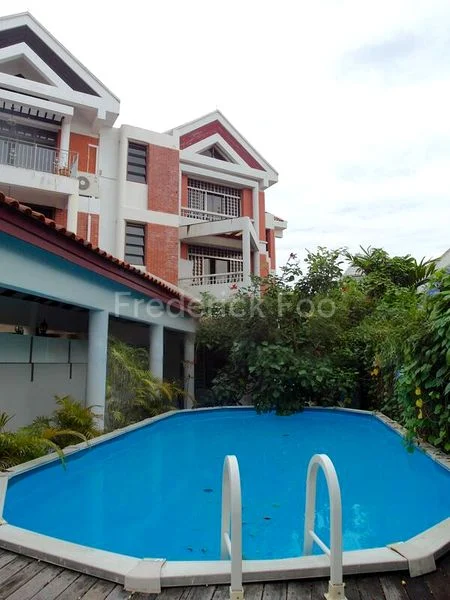 4 Bed Semi-Detached House (Landed) for Rent in  Jalan Ampang - Image 17