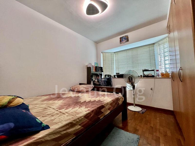 3 Bed Condo for Rent in  Evergreen Park - Image 7