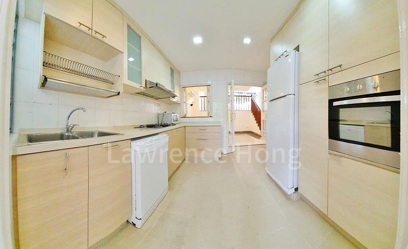 4 Bed Cluster House (Landed) for Rent in  Chancery Grove - Image 2