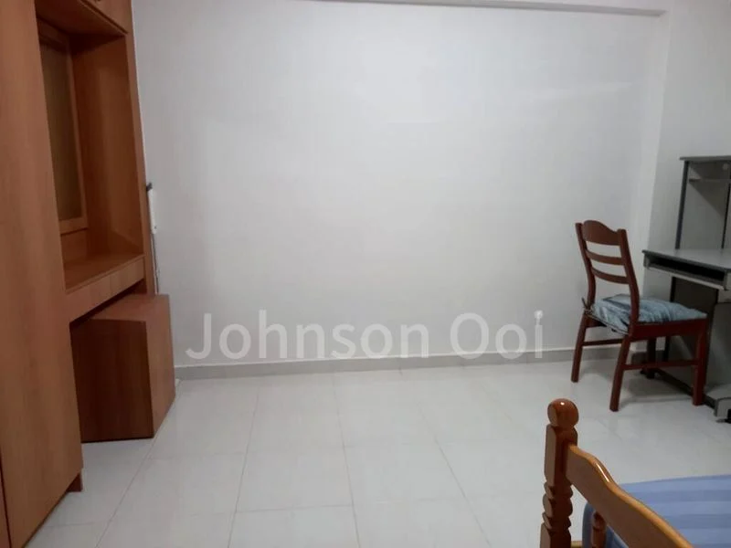 Room (HDB) for Rent in 157 Lorong 1 Toa Payoh - Image 4