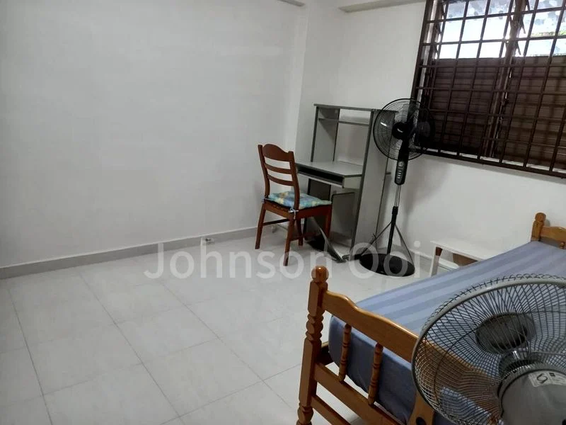 Room (HDB) for Rent in 157 Lorong 1 Toa Payoh - Image 3