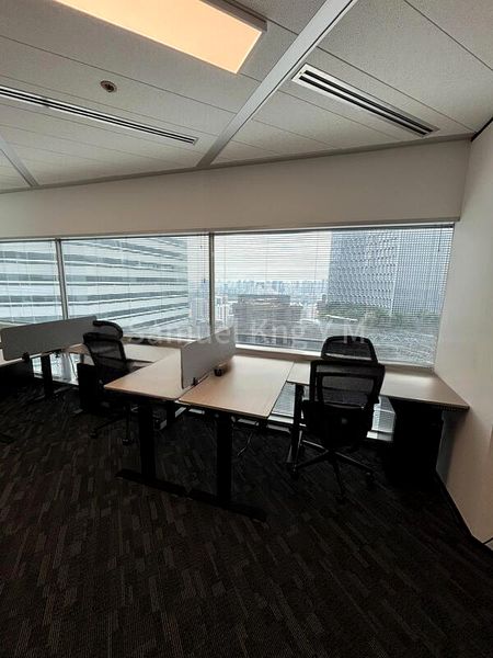 Office for Rent: Gateway West - Image 7