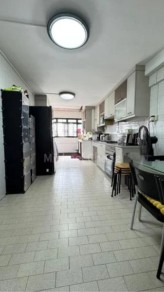 4 Room (4NG) HDB for Sale in  301 Clementi Avenue 4 - Image 5