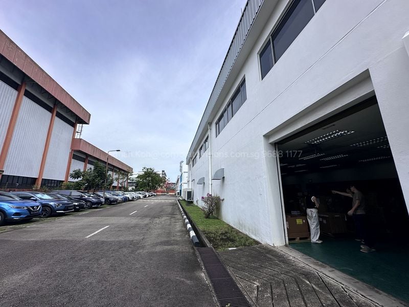 Factory / Workshop (B2) for Rent in  Tuas Avenue 3 - Image 13