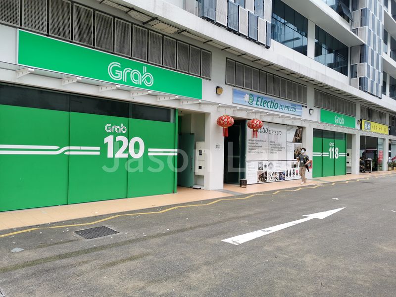 Light Industrial (B1) for Rent: Midview City - Image 5