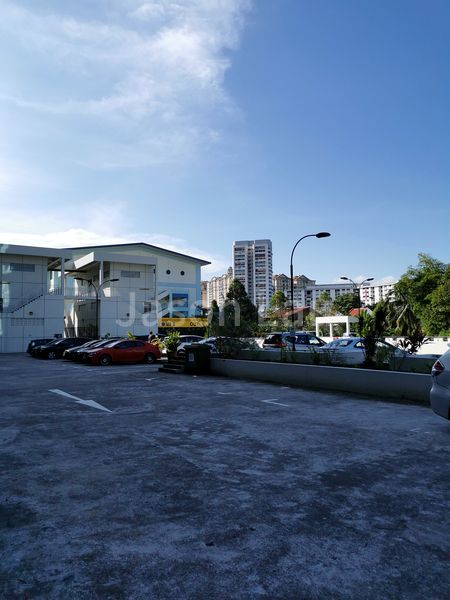 Light Industrial (B1) for Rent: Midview City - Image 2