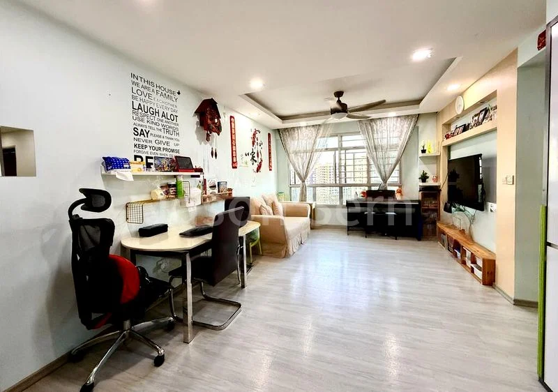 4 Room (4A) HDB for Sale in  450A Sengkang West Way - Image 2