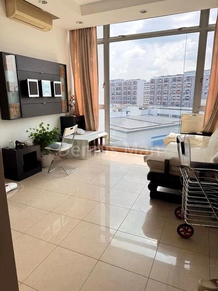 Room (Condo) for Rent in The Lakeshore - Image 2