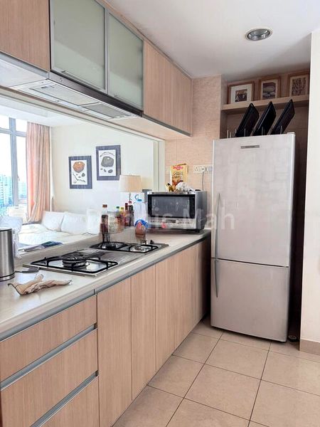 Room (Condo) for Rent in The Lakeshore - Image 1