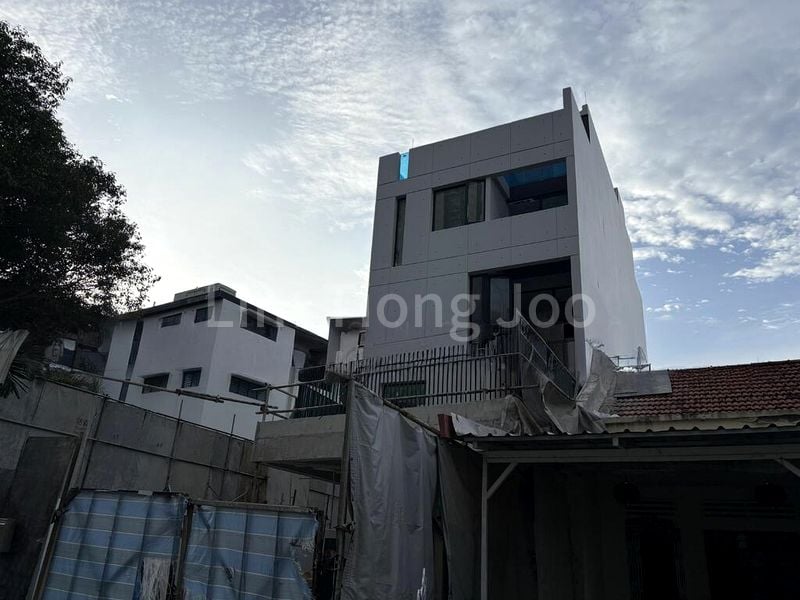 Studio Corner Terrace (Landed) for Sale in Lange 28 - Image 9