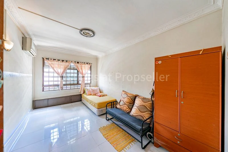 4 Room (4A) HDB for Sale in 213 Pasir Ris Street 21 - Image 7