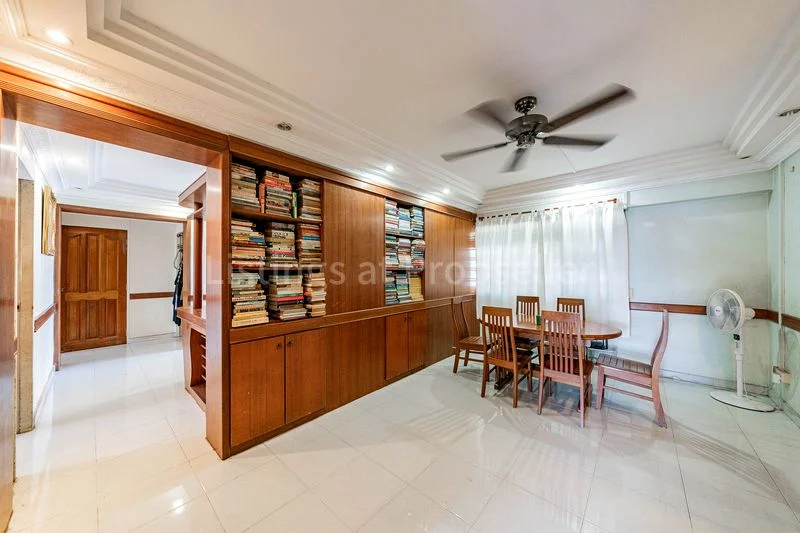 4 Room (4A) HDB for Sale in 213 Pasir Ris Street 21 - Image 4