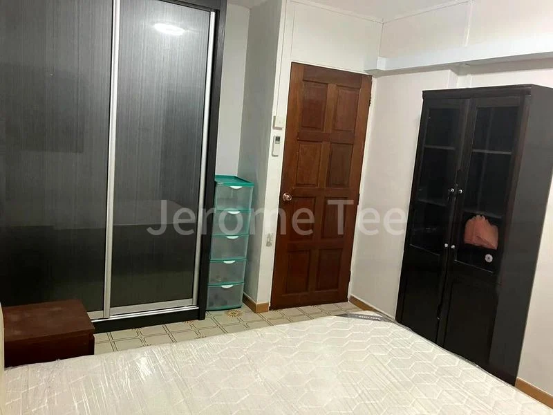 3 Room (3NG) HDB for Rent in  584 Ang Mo Kio Avenue 3 - Image 1