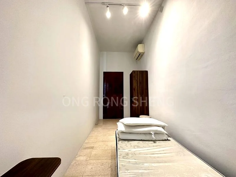 Common Room (Condo) for Rent in The Carpmaelina - Image 4