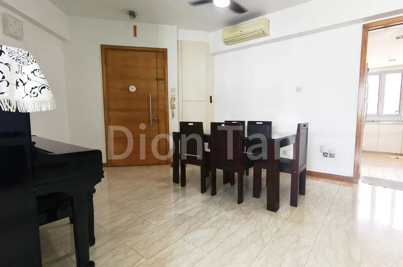 3 Bed Condo for Rent in  Le Crescendo - Image 3