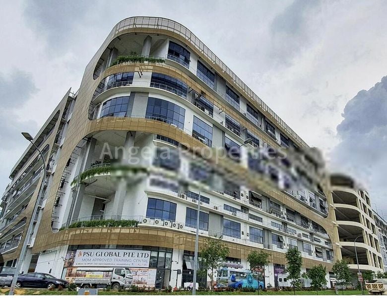 Factory / Workshop (B2) for Sale: E9 Premium - Image 3