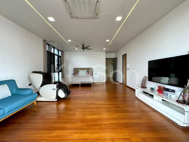 7 Bed Semi-Detached House (Landed) for Sale in  Sembawang Hills Estate - Image 10