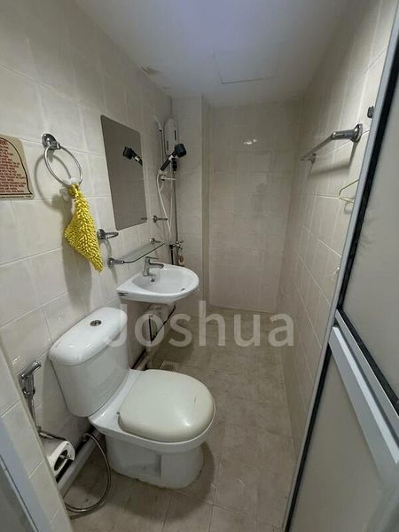 Office for Rent: Textile Centre - Image 4