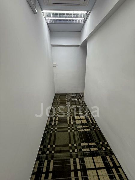 Office for Rent: Textile Centre - Image 5