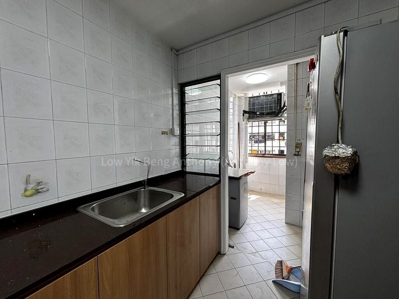 Common Room (Condo) for Rent in Eng Apartments - Image 4