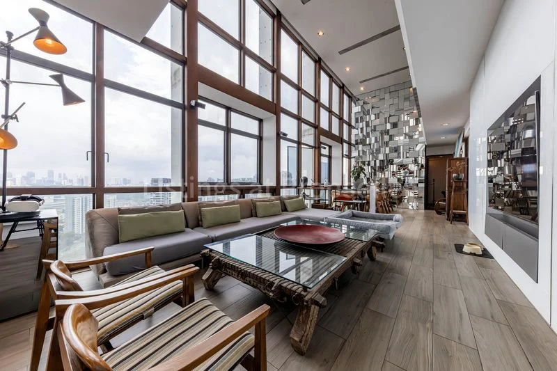 3 Bed Apartment (Condo) for Sale in 1 Moulmein Rise - Image 1