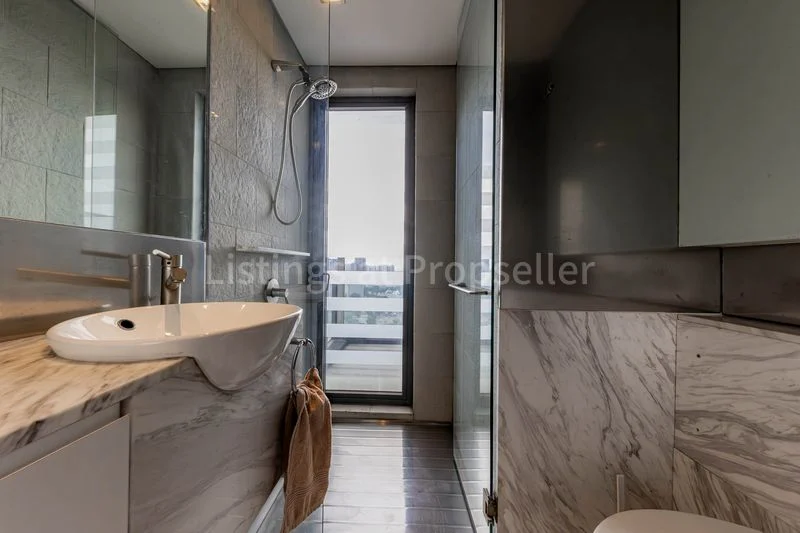 3 Bed Apartment (Condo) for Sale in 1 Moulmein Rise - Image 10