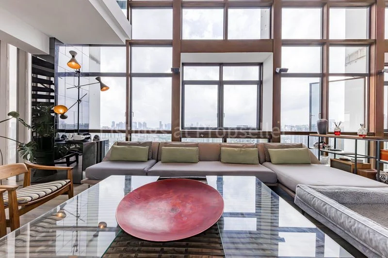 3 Bed Apartment (Condo) for Sale in 1 Moulmein Rise - Image 2