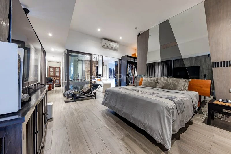 3 Bed Apartment (Condo) for Sale in 1 Moulmein Rise - Image 6