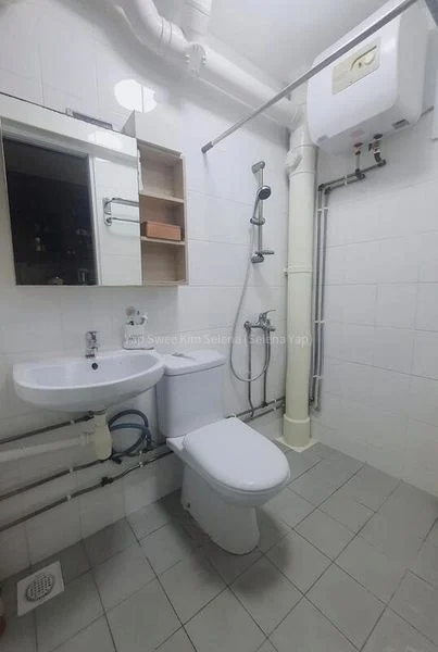 Common Room (HDB) for Rent in 796 Yishun Ring Road - Image 3