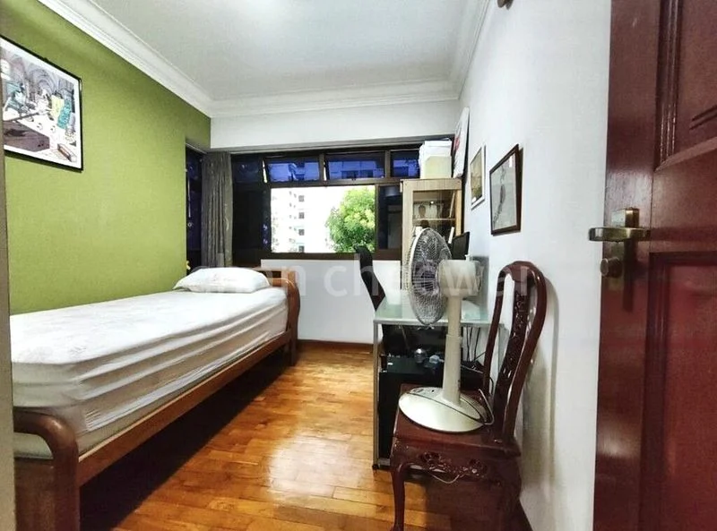 4 Room (4A) HDB for Sale in 152 Lorong 2 Toa Payoh - Image 8