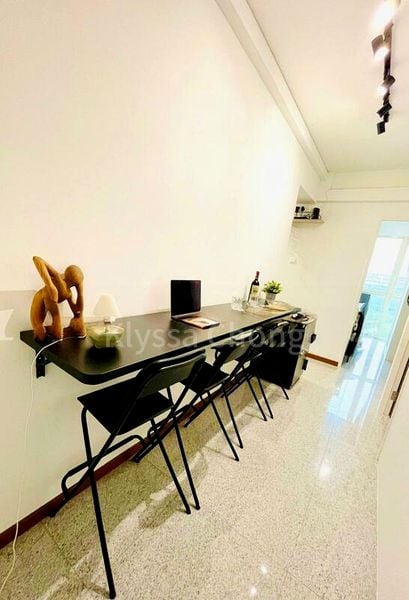 Room (Condo) for Rent in  Rio Vista - Image 4