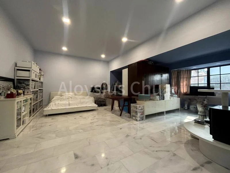 4 Bed Semi-Detached House (Landed) for Rent in  Pasir Ris Beach Park - Image 3