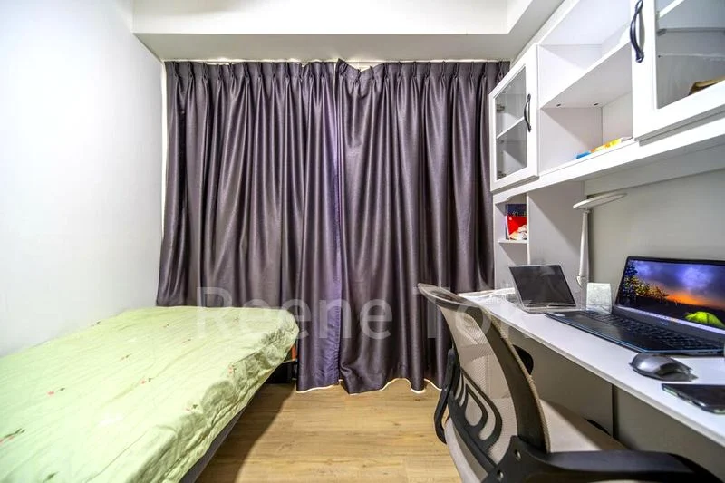 3 Bed Condo for Rent in  The Vales - Image 14